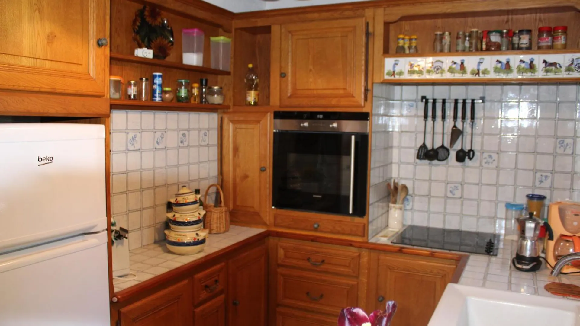 Mas Provencal Traditionnel Seguret 0*,  France