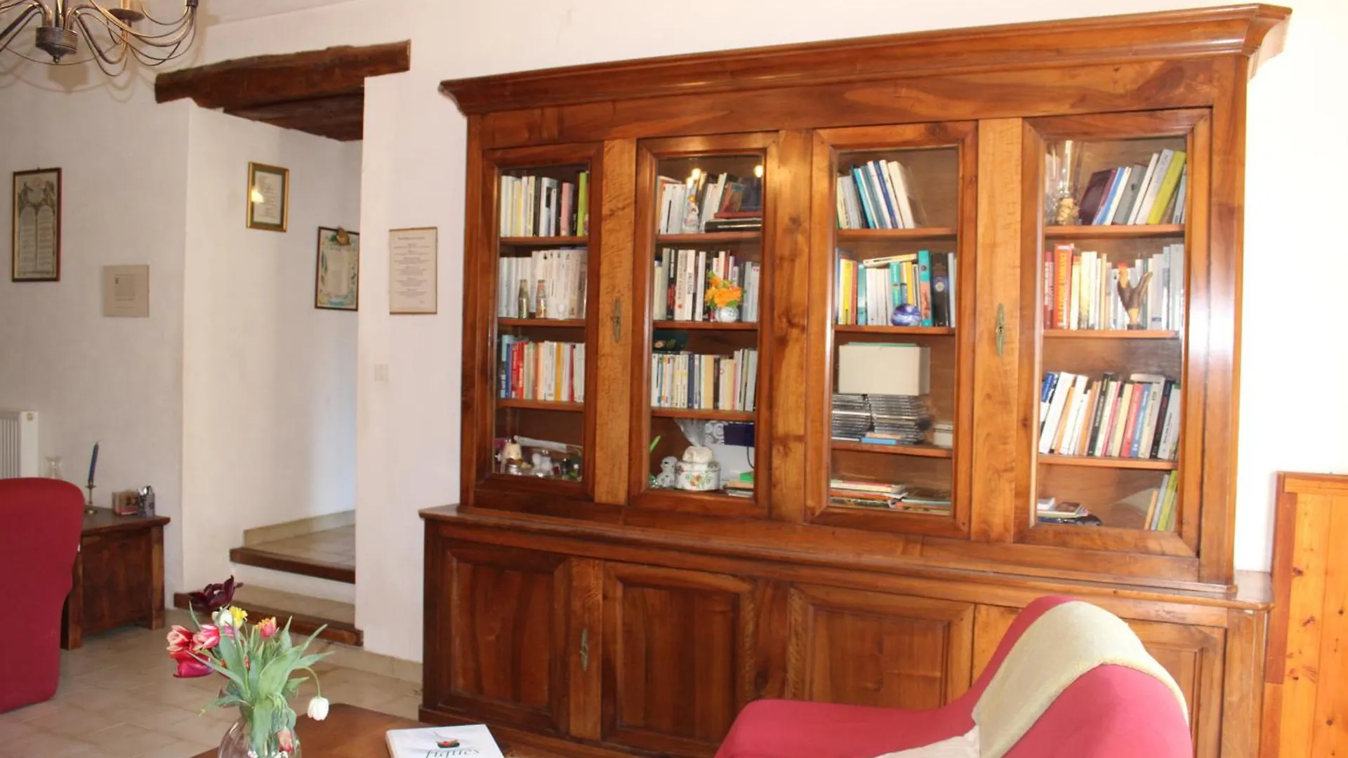 Holiday home Mas Provencal Traditionnel Seguret