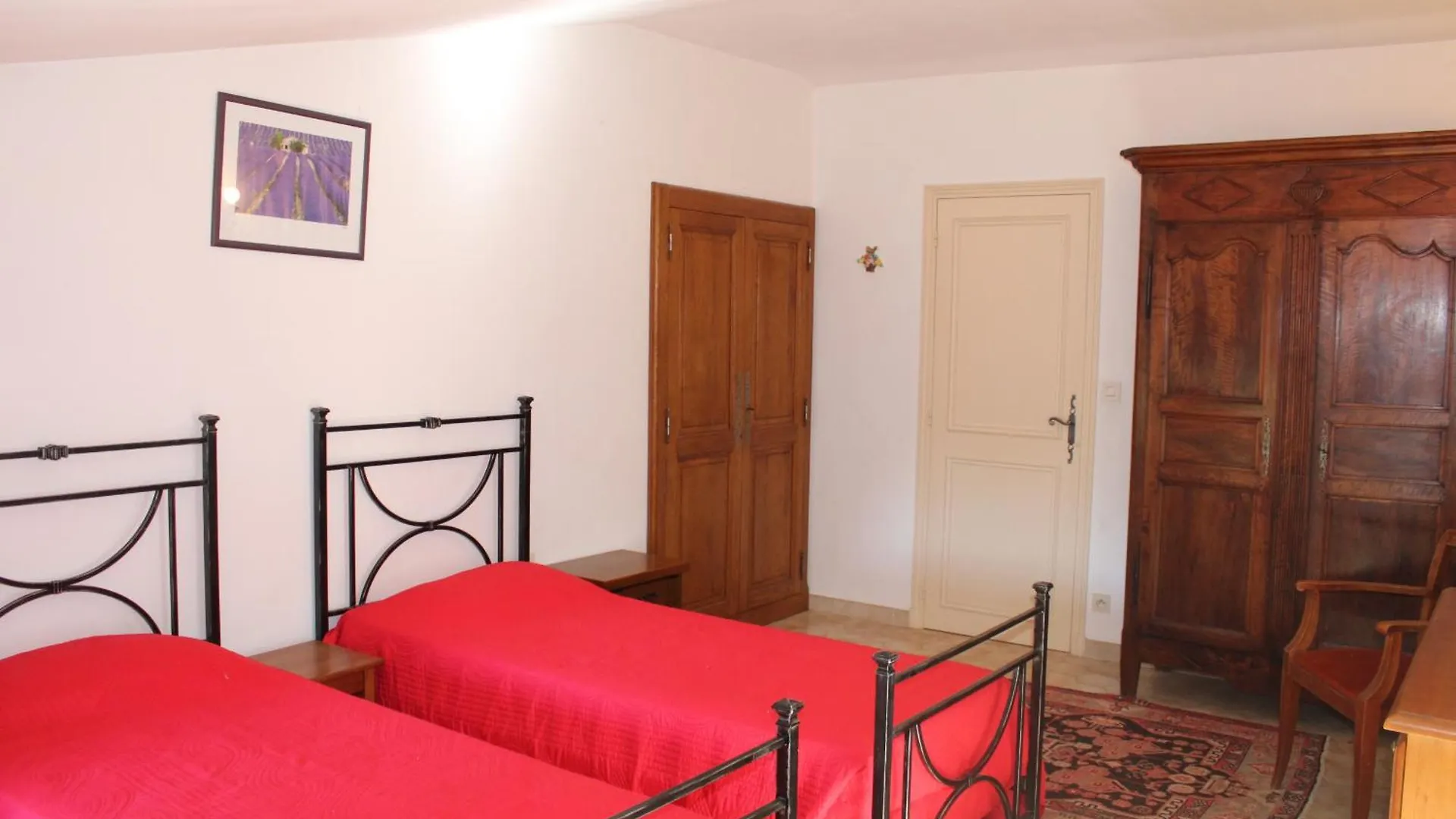 Holiday home Mas Provencal Traditionnel Seguret France